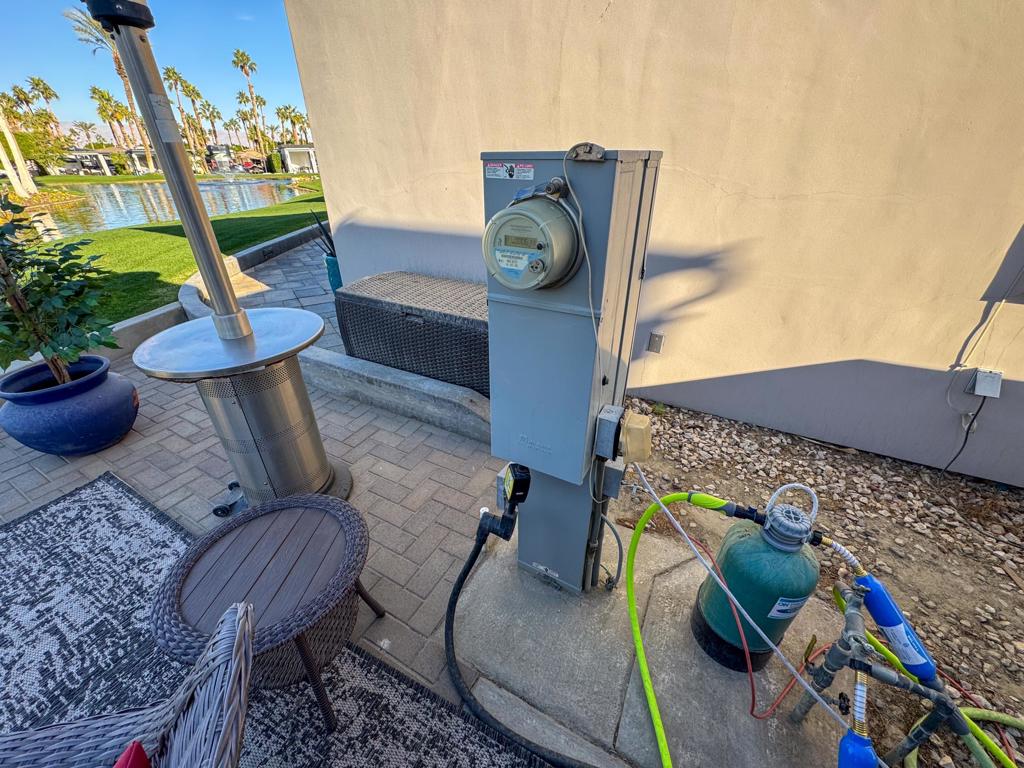 Residential for sale at 80394 Avenue 48 418, Indio CA