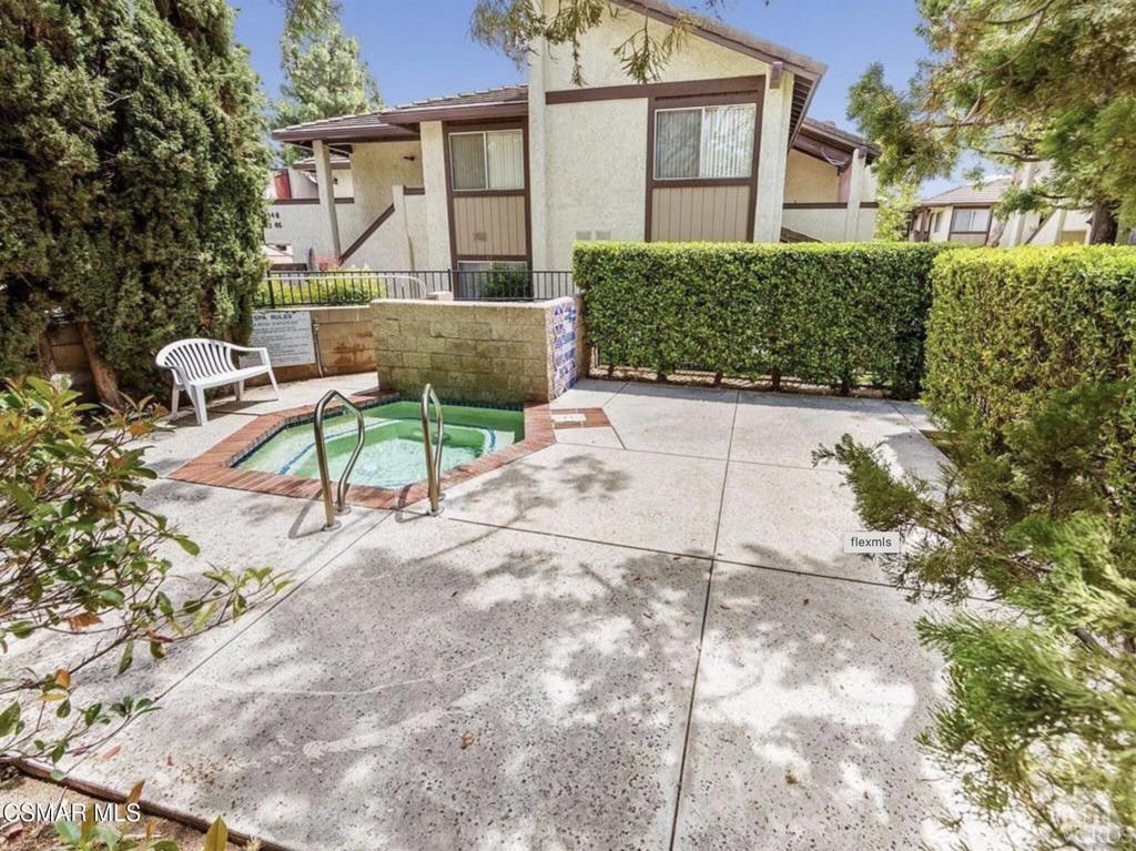 Residential for sale at 1342 E Hillcrest Drive 17, Thousand Oaks CA featuring 1 bed and 1 bath