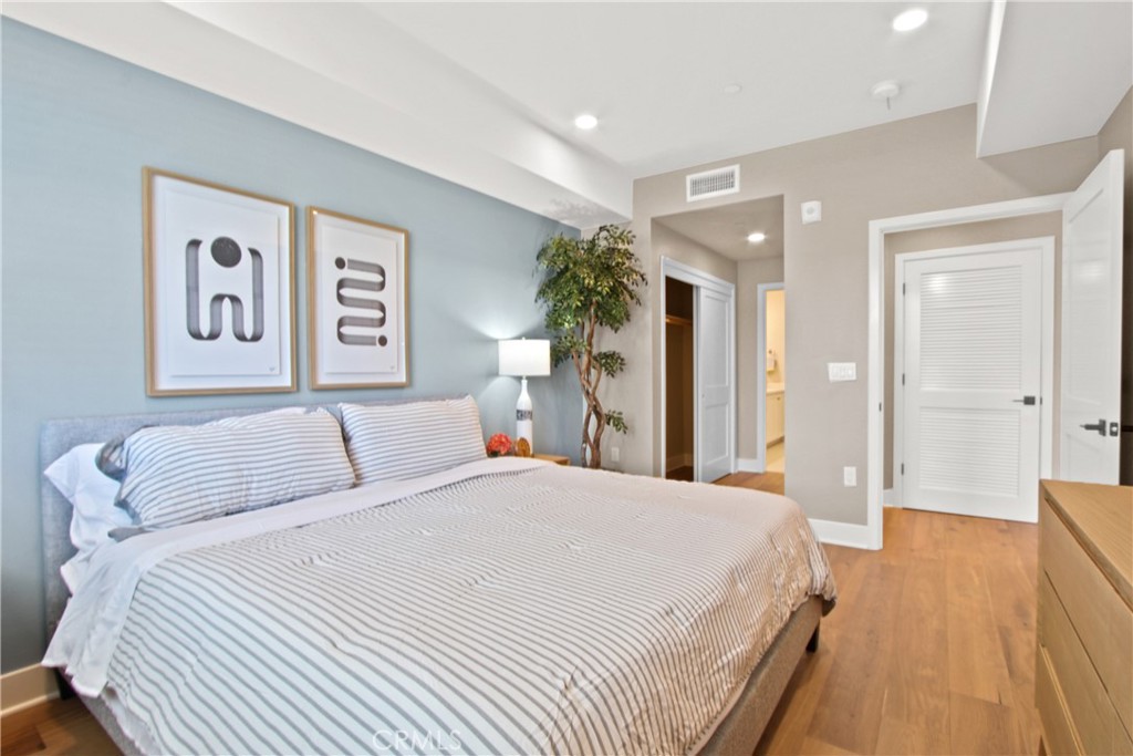 Residential for sale at 927 Deep Valley Drive 203, Rolling Hills Estates CA featuring 2 beds and 2 baths