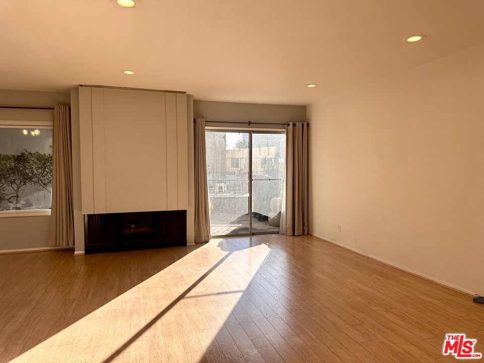 Residential Lease for rent at 5870 Green Valley Circle 121, Culver City CA featuring 1 bed and 1 bath