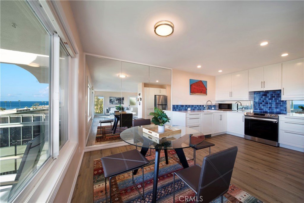 Residential for sale at 240 Moss 13, Laguna Beach CA featuring 2 beds and 1 bath