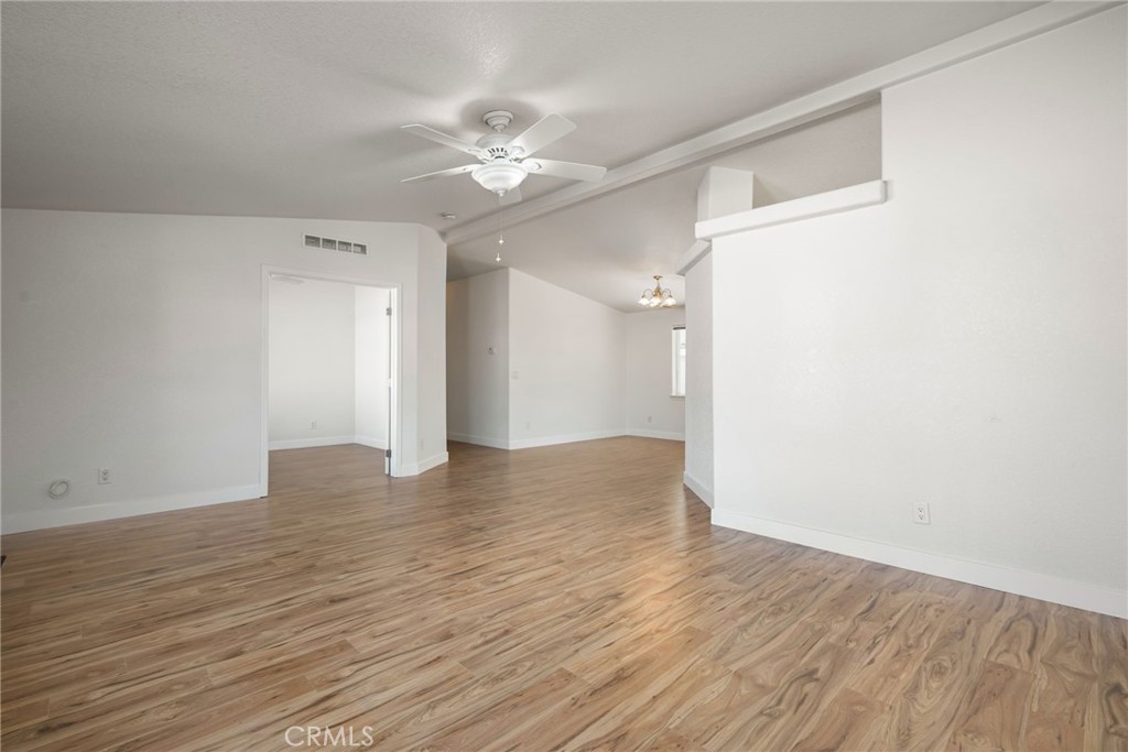 Manufactured In Park for sale at 144 Estrada Way, Cathedral City CA featuring 3 beds and 2 baths