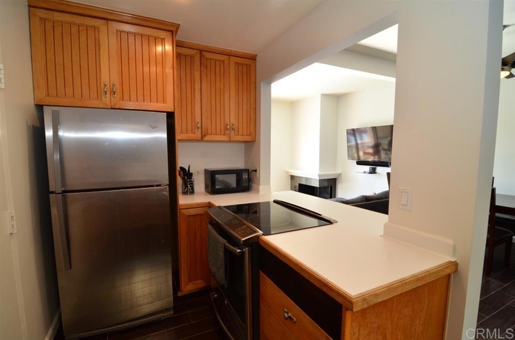 Residential Lease for rent at 4637 Park Drive 3, Carlsbad CA featuring 2 beds and 2 baths