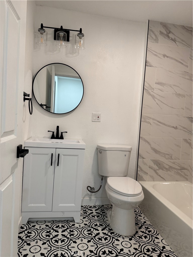 Residential for sale at 1346 W 92nd, Los Angeles CA featuring 2 beds and 1 bath