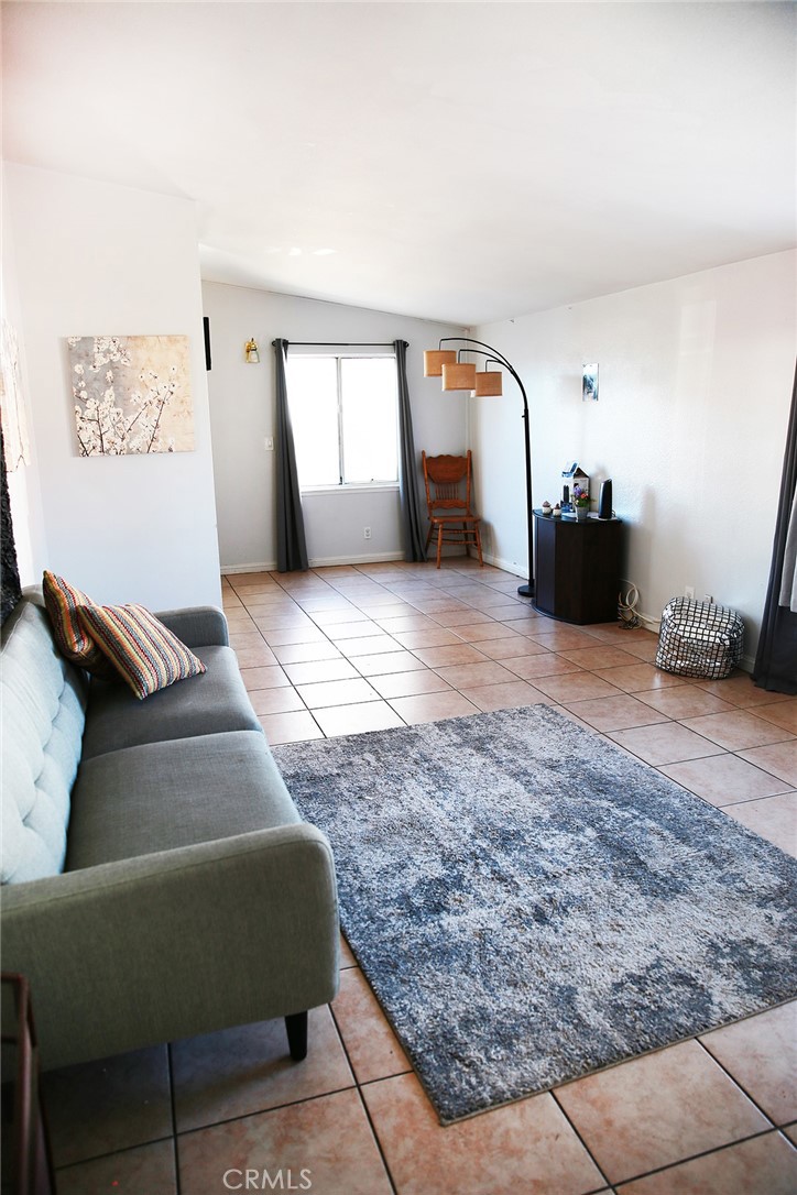 Residential for sale at 44129 Carolside, Lancaster, Los Angeles CA featuring 3 beds and 1 bath