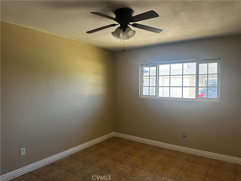 Residential Lease for rent at 22094 Sherman, Moreno Valley CA featuring 2 beds and 1 bath