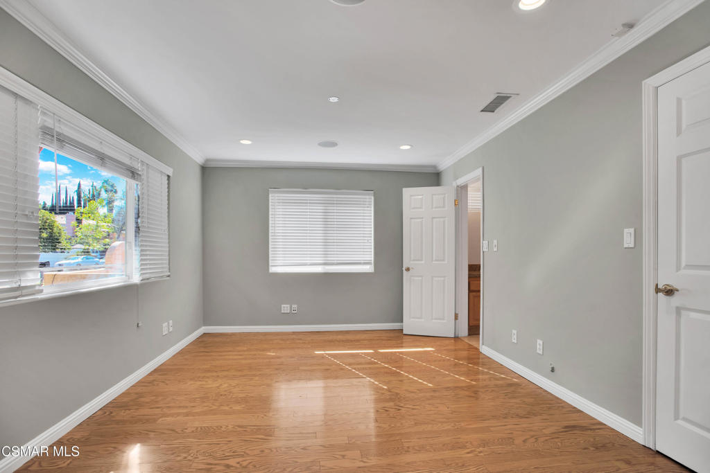 Residential for sale at 4539 Mammoth Ave Avenue, Sherman Oaks CA featuring 4 beds and 3 baths