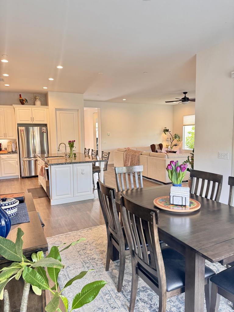 Residential for sale at 22 Bordeaux, Rancho Mirage CA featuring 2 beds and 2 baths