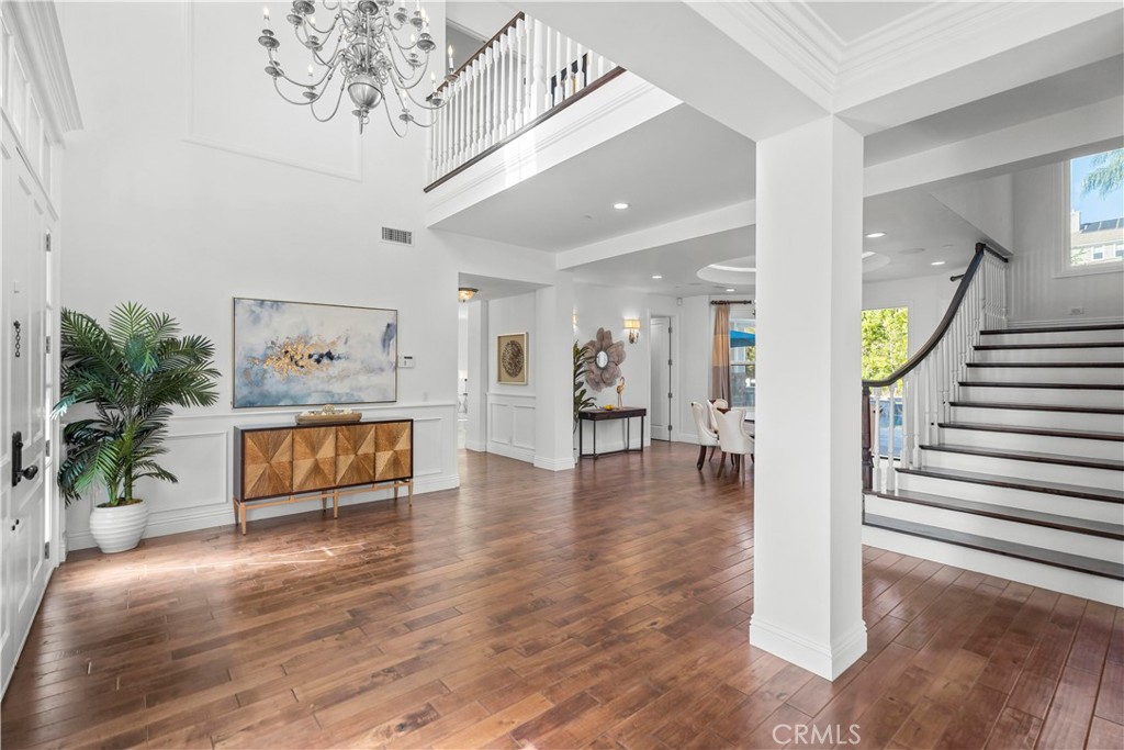 Residential for sale at 19367 Via De La Cielo, Yorba Linda CA featuring 6 beds and 6 baths