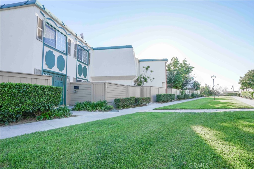 Residential for sale at 8206 Gordon, Buena Park CA featuring 3 beds and 2 baths
