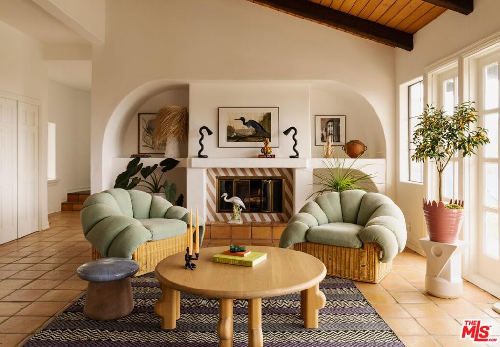 Residential Lease for rent at 33261 Decker School Road, Malibu CA featuring 5 beds and 4 baths