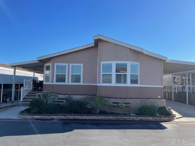 Manufactured In Park for sale at 9850 Garfield Ave 113, Huntington Beach CA featuring 3 beds and 2 baths