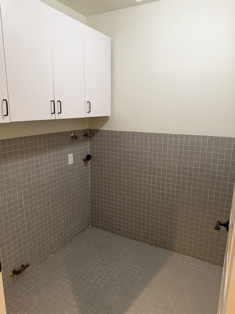 Residential Lease for rent at 669 Rock Island Cir, Danville CA featuring 3 beds and 2 baths