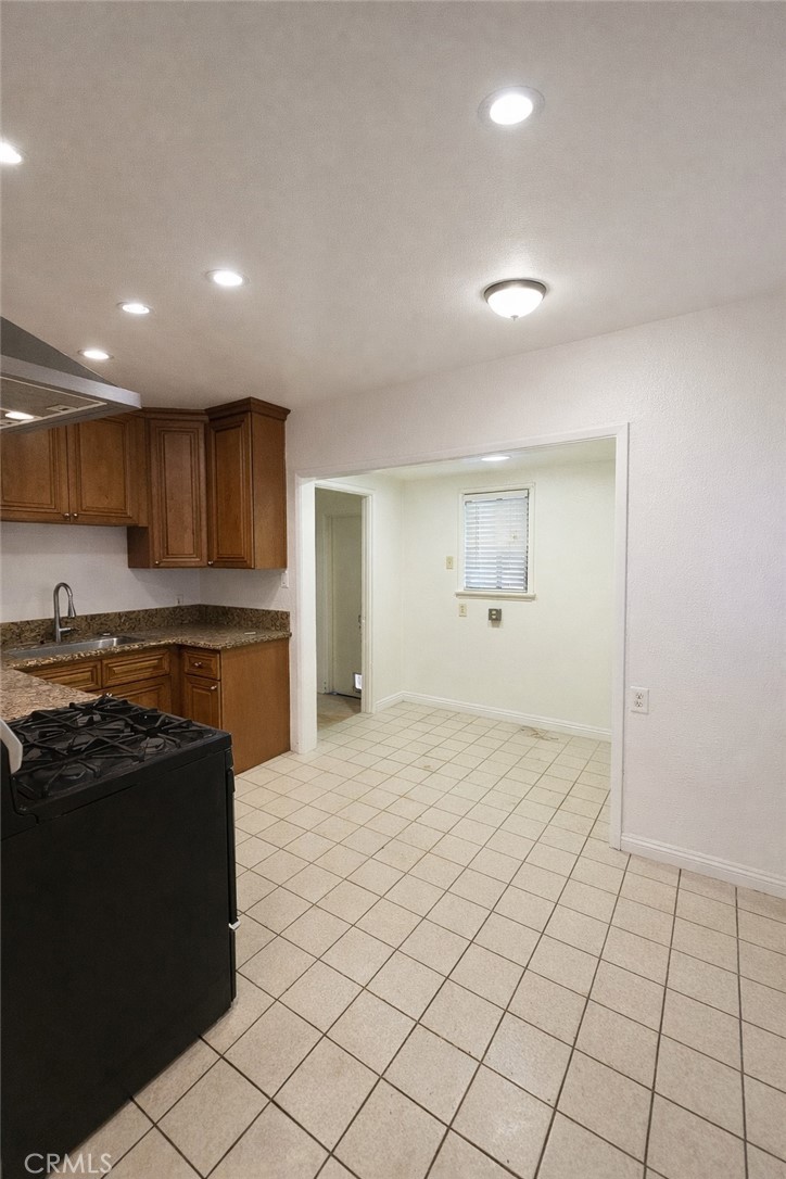 Residential Lease for rent at 6911 Oregon Street, Buena Park CA featuring 3 beds and 2 baths