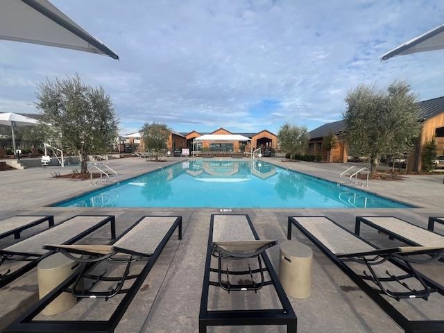 Residential Lease for rent at 2282 Solace Vis, Fairfield CA featuring 2 beds and 2 baths