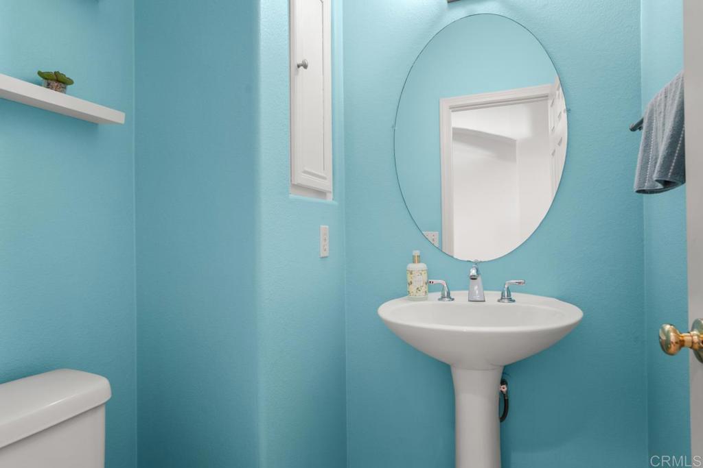 Residential for sale at 1959 Oxford Court, Vista CA featuring 3 beds and 3 baths