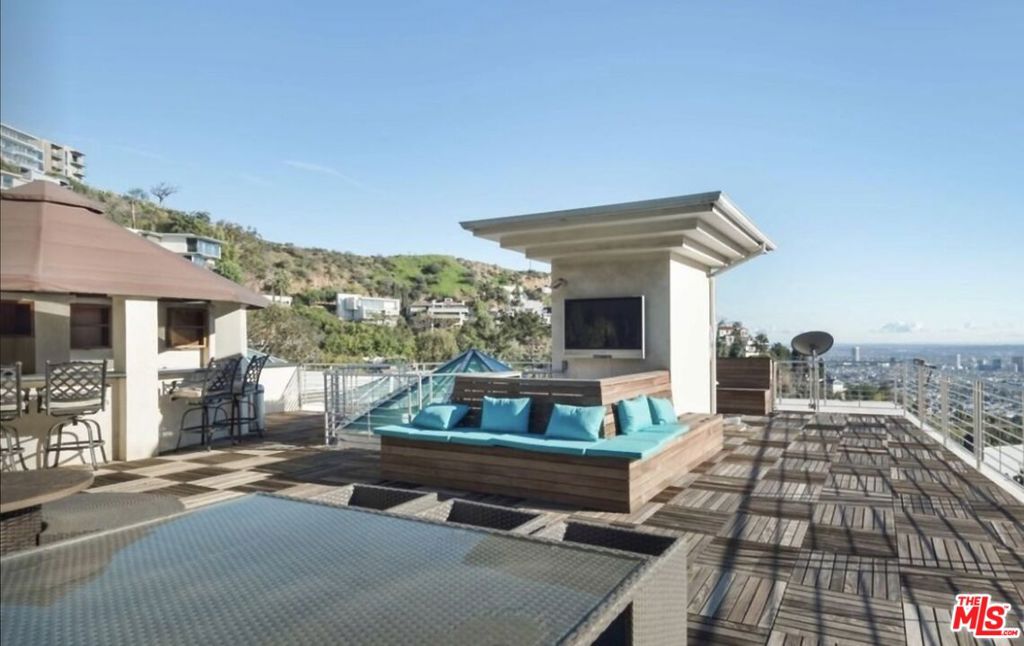 Residential for sale at 8835 Evanview Drive, Los Angeles CA featuring 6 beds and 8 baths