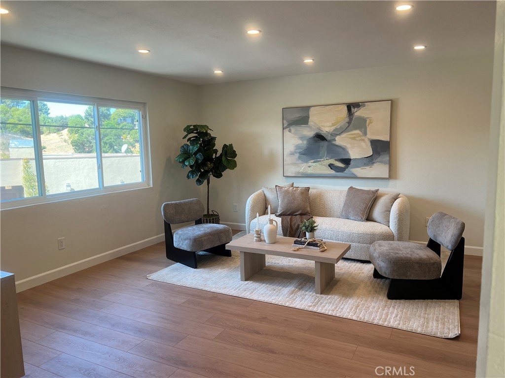 Residential for sale at 3745 Roberta, Los Angeles CA featuring 3 beds and 3 baths