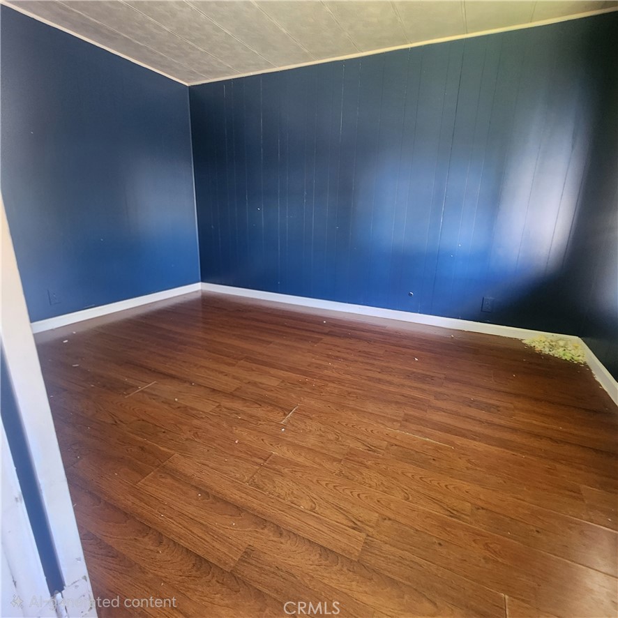 Manufactured In Park for sale at 995 Pomona Road 33, Corona CA featuring 3 beds and 2 baths