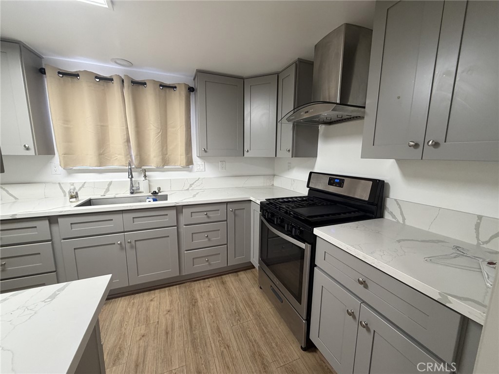 Residential Lease for rent at 9551 Robin, Westminster CA featuring 3 beds and 2 baths