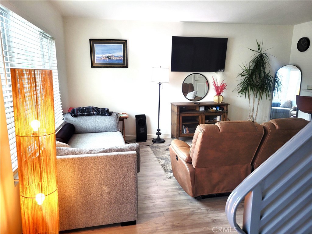 Residential Lease for rent at 211 13th Street, Seal Beach CA featuring 2 beds and 2 baths