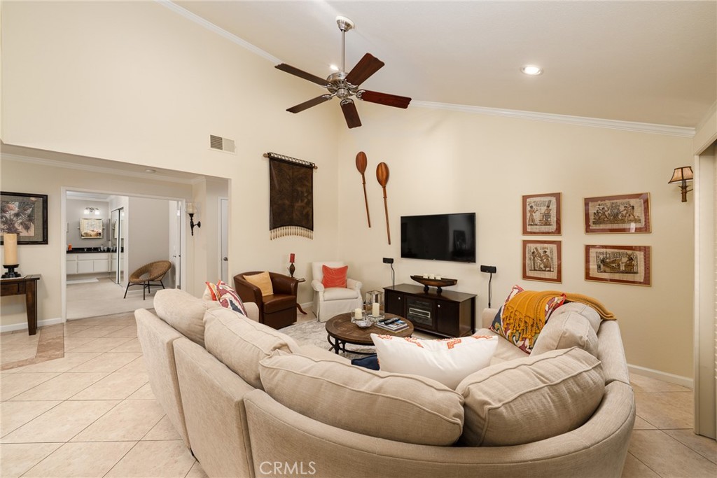 Residential for sale at 43850 San Ysidro, Palm Desert CA featuring 2 beds and 2 baths