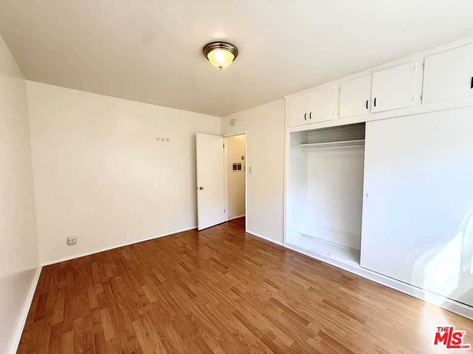 Residential Lease for rent at 630 N Westbourne Drive B, West Hollywood CA featuring 1 bed and 1 bath