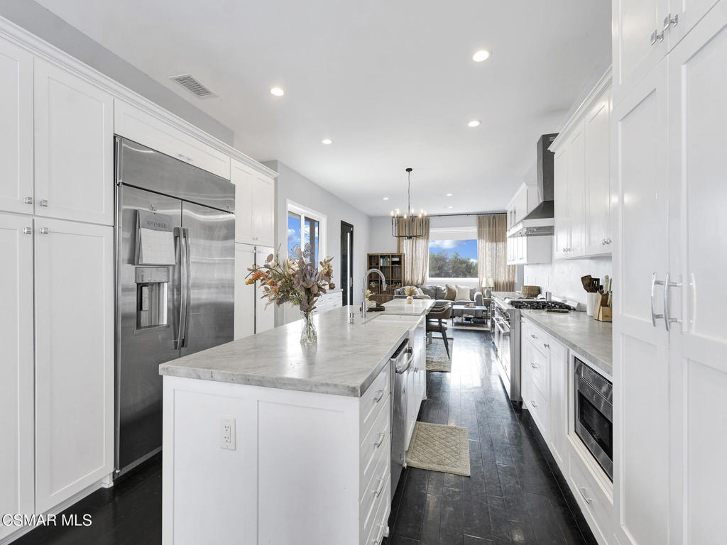 Residential for sale at 391 Grandview Circle, Camarillo CA featuring 4 beds and 4 baths