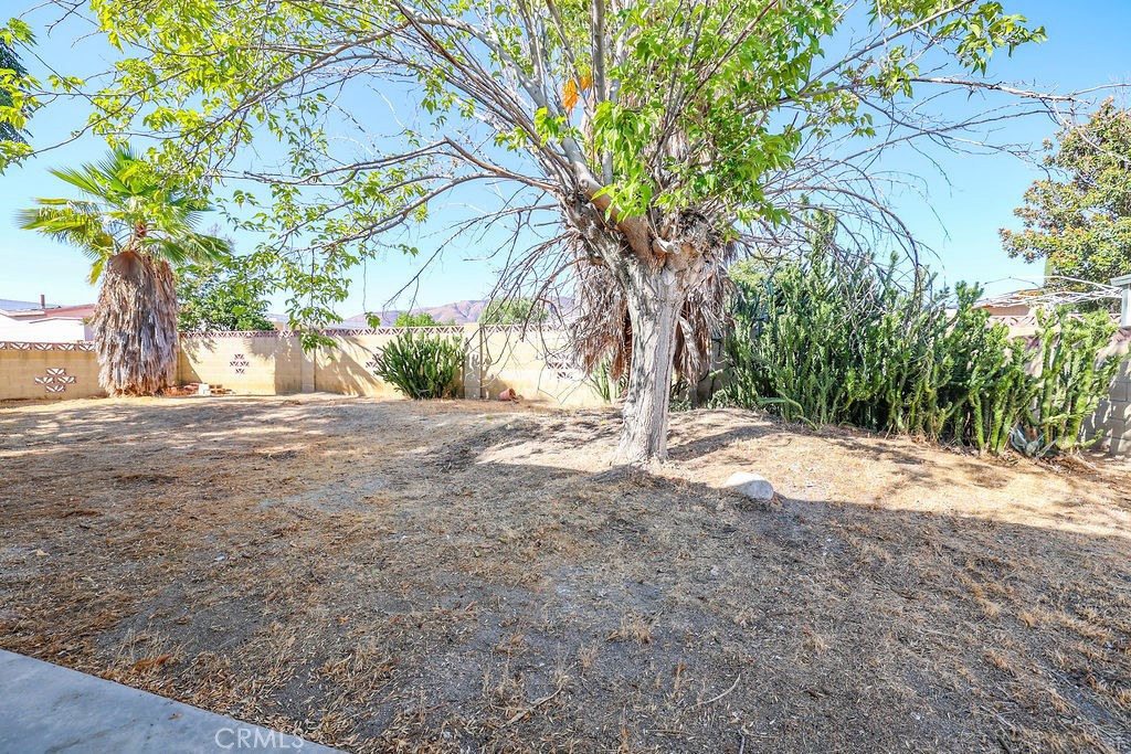 Residential for sale at 315 North Palomar Avenue, San Jacinto CA featuring 2 beds and 2 baths