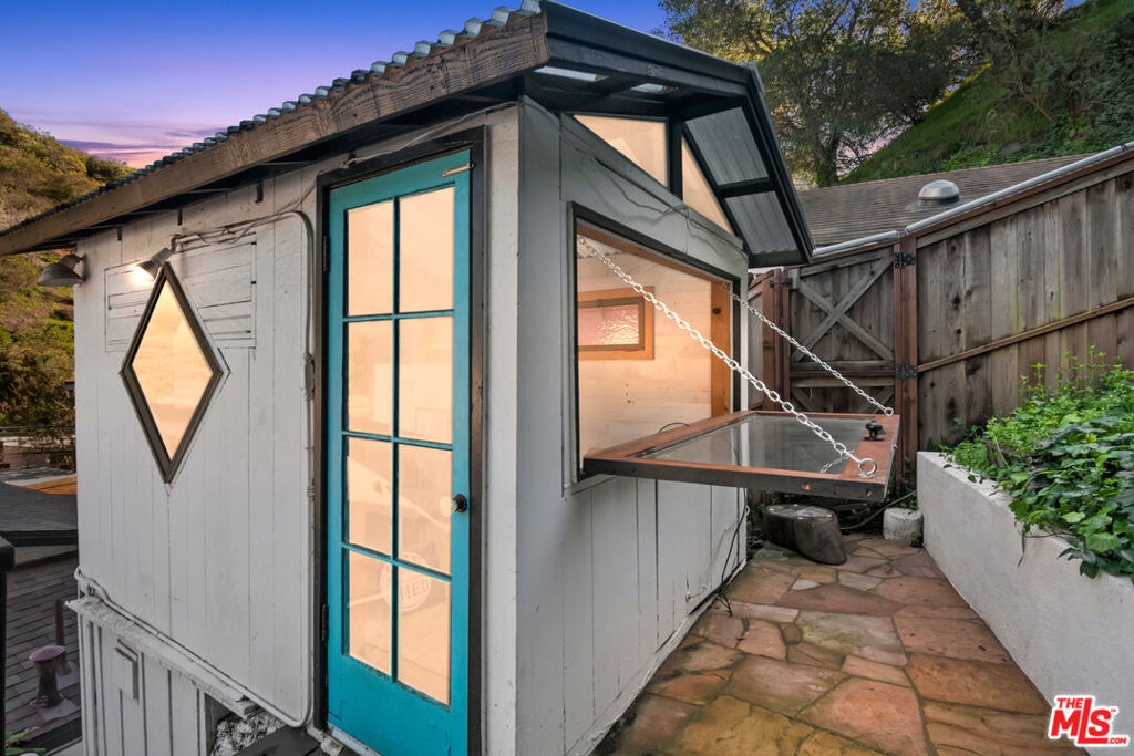 Residential for sale at 1653 N Beverly Glen Boulevard, Los Angeles CA featuring 1 bed and 2 baths