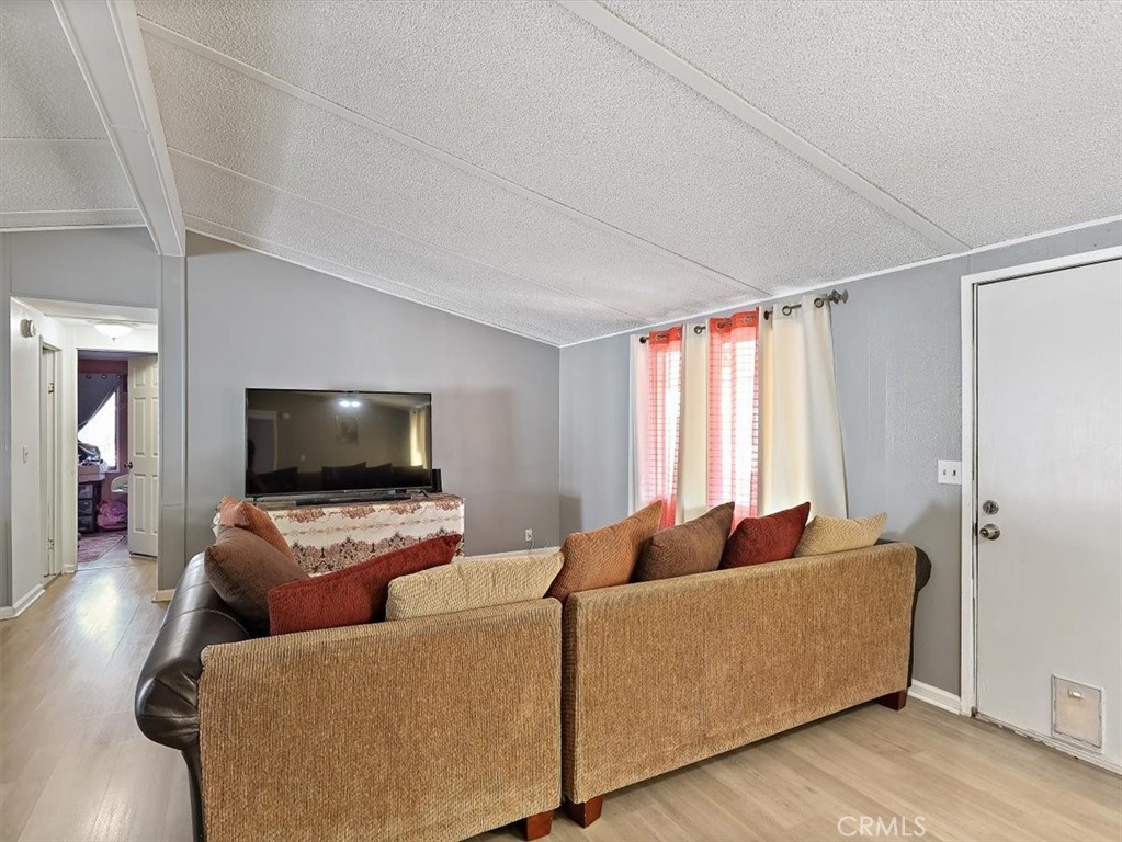 Manufactured In Park for sale at 3524 E Avenue R 313, Palmdale CA featuring 3 beds and 2 baths