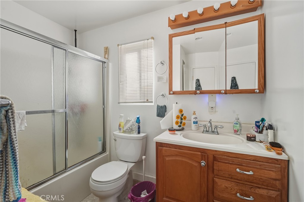 Residential for sale at 11016 S, VAN NESS, Los Angeles CA featuring 3 beds and 2 baths