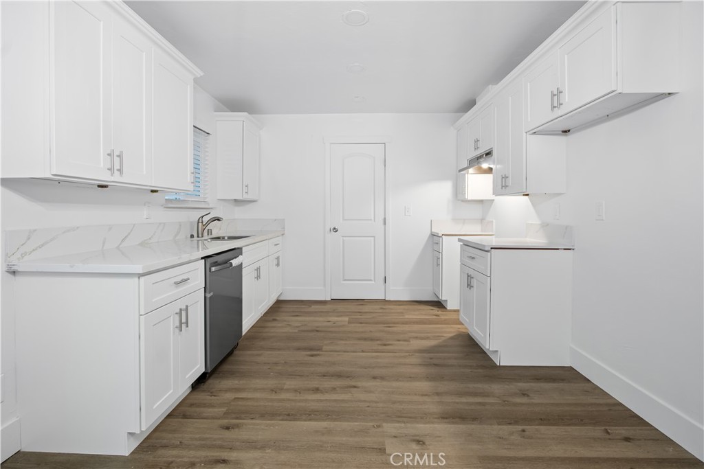 Residential for sale at 18421 Fairfield, Madera CA featuring 3 beds and 2 baths