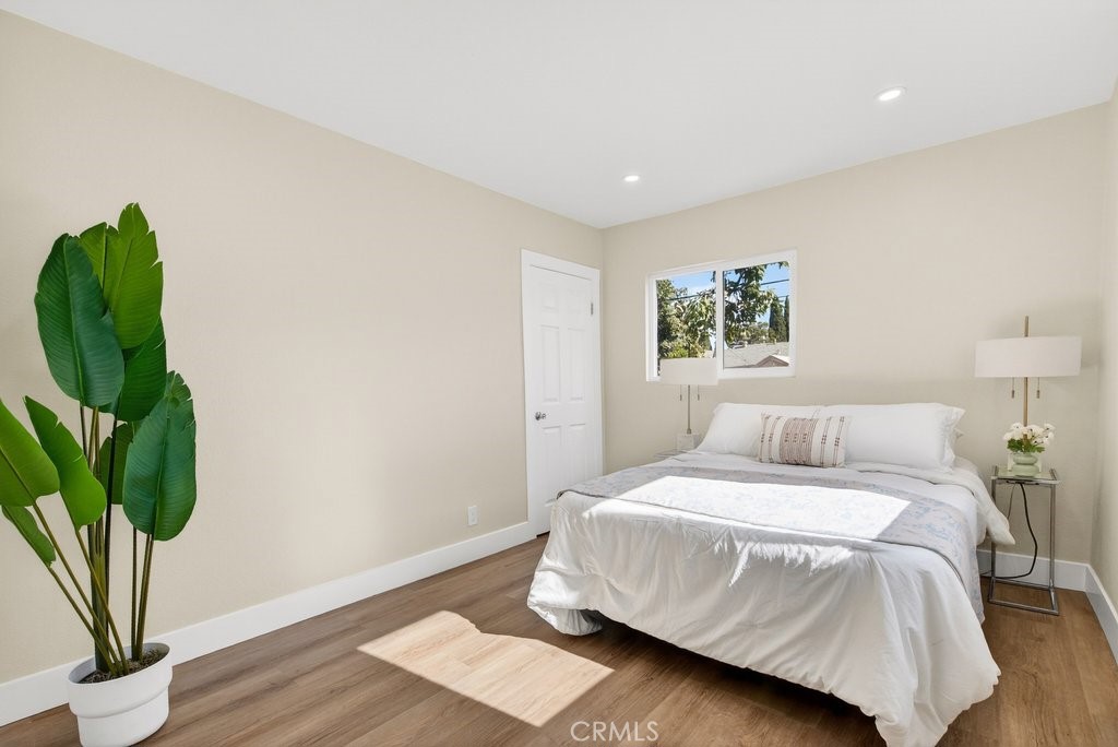 Residential for sale at 1119 Magnolia, Santa Ana CA featuring 4 beds and 2 baths