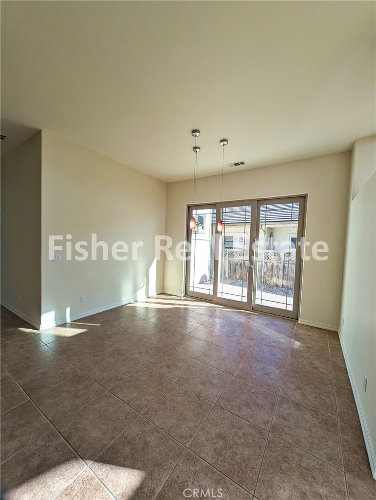 Residential Lease for rent at 627 Avocet, Arroyo Grande CA featuring 3 beds and 5 baths