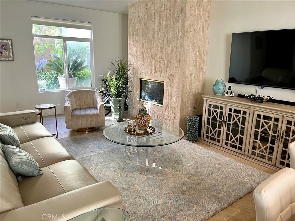 Residential Lease for rent at 332 5th Street, Huntington Beach CA featuring 2 beds and 3 baths