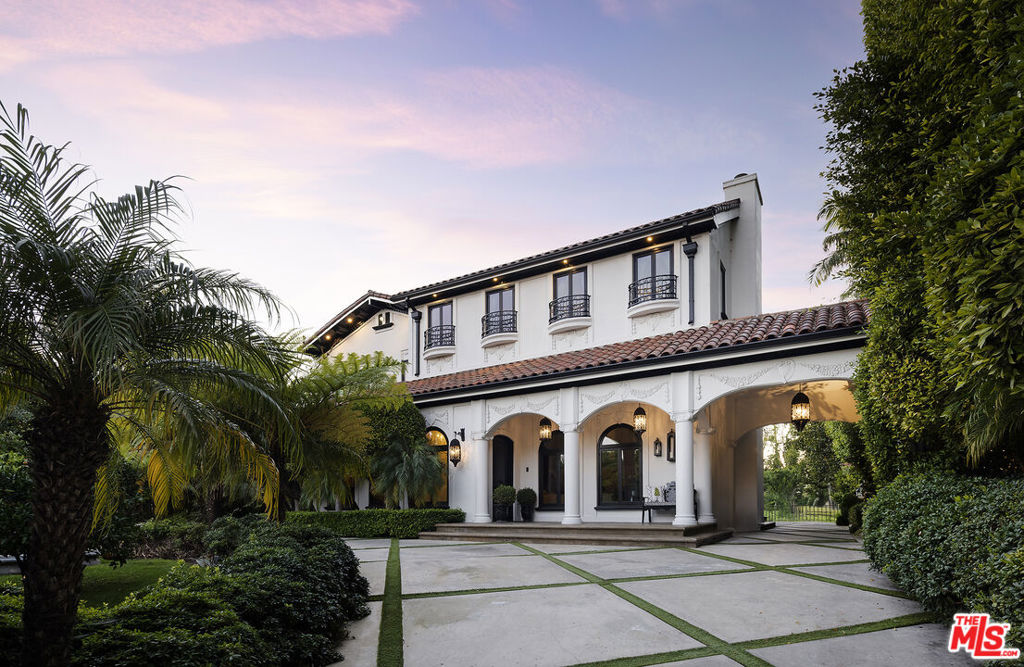 Residential for sale at 531 S Rossmore Avenue, Los Angeles CA featuring 5 beds and 5 baths