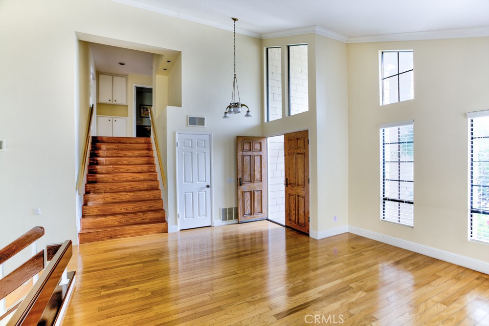 Residential Lease for rent at 9 Sharpsburg, Irvine CA featuring 4 beds and 3 baths