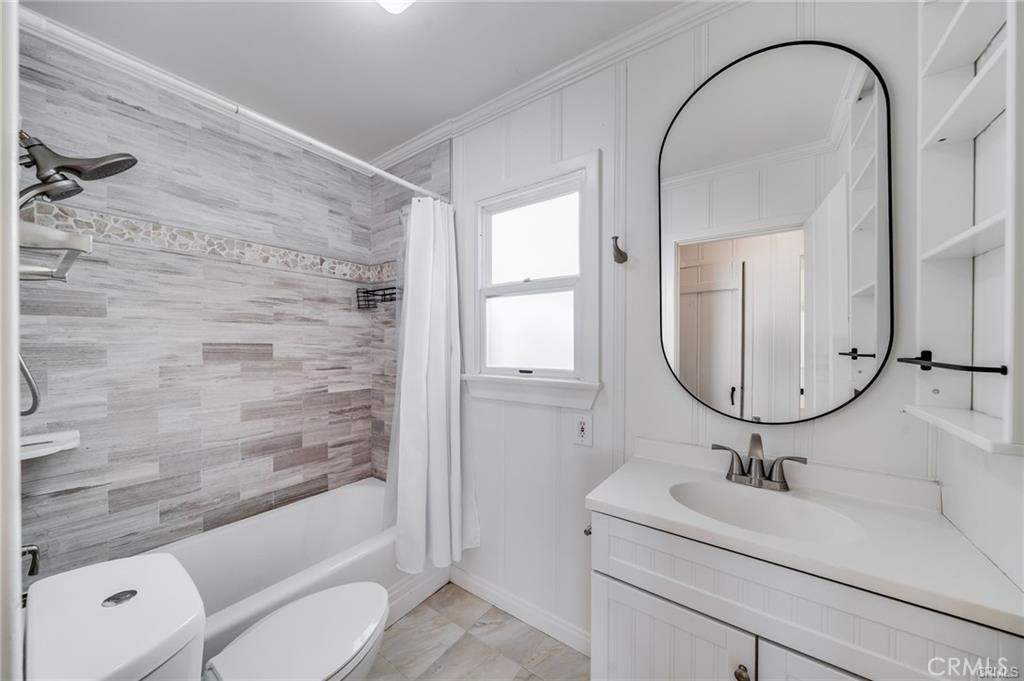 Residential Income for sale at 252 Chiquita, Laguna Beach CA