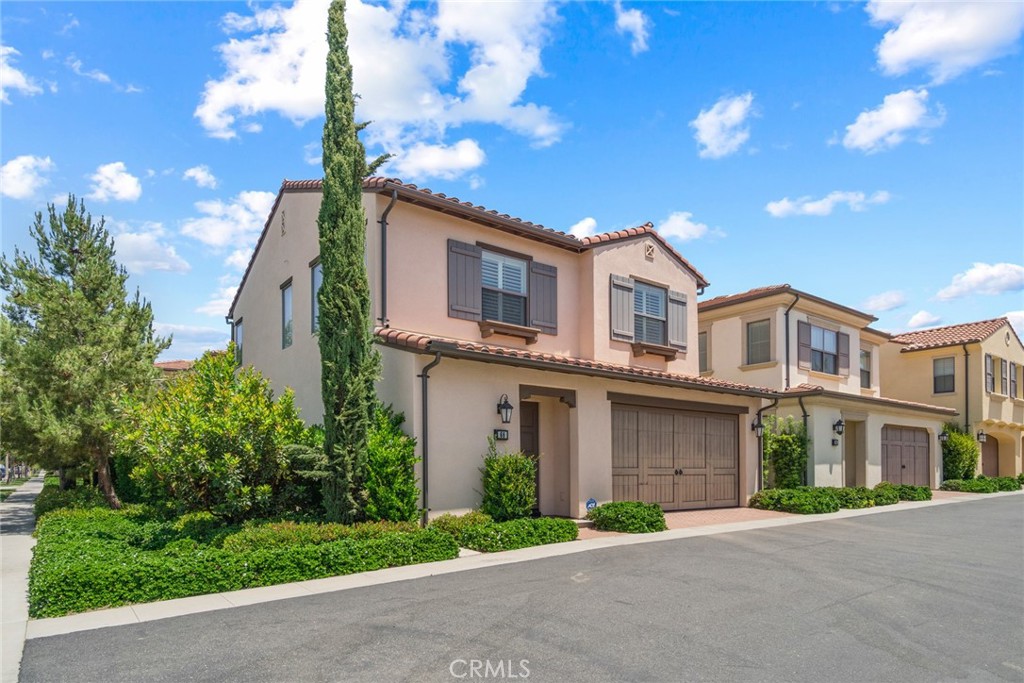 Residential for sale at 68 Island Coral, Irvine CA featuring 3 beds and 3 baths