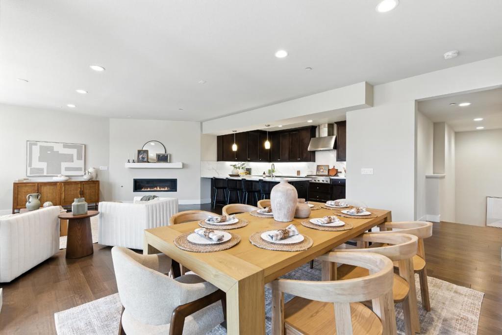 Residential for sale at 19 Waterline Place, Richmond CA featuring 2 beds and 3 baths