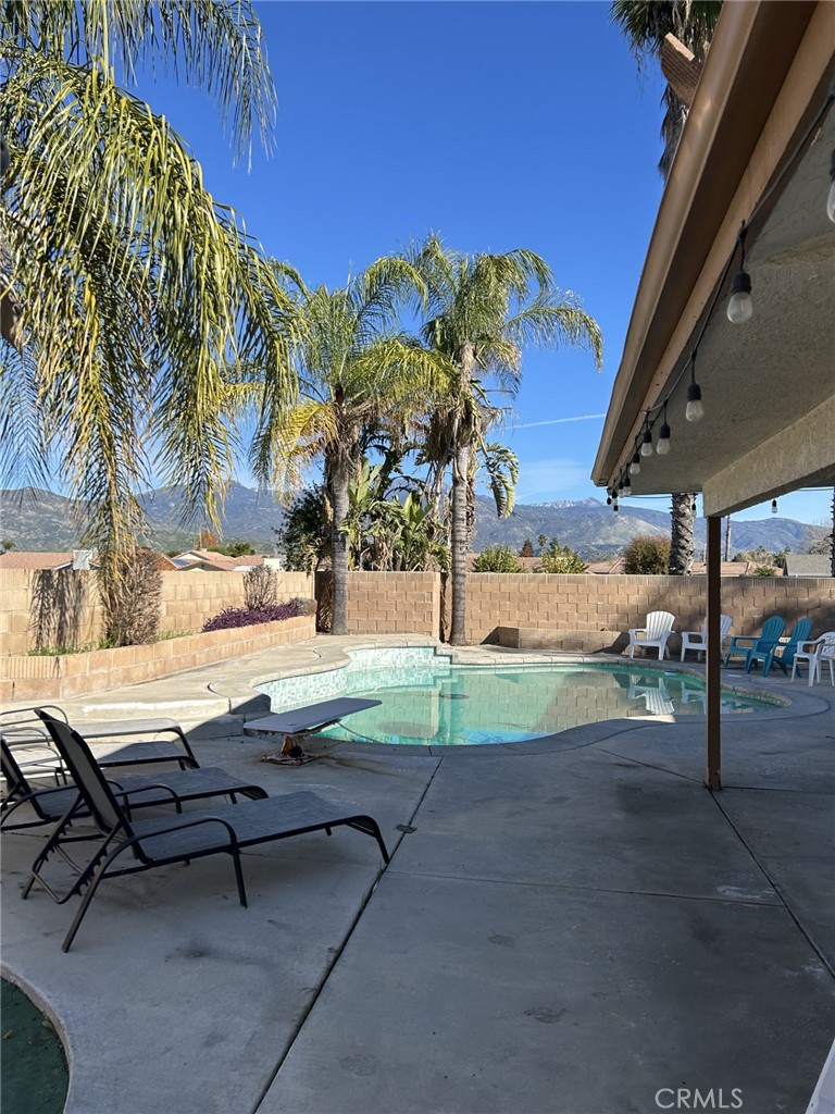 Residential for sale at 4098 Bordeaux, Hemet CA featuring 3 beds and 2 baths