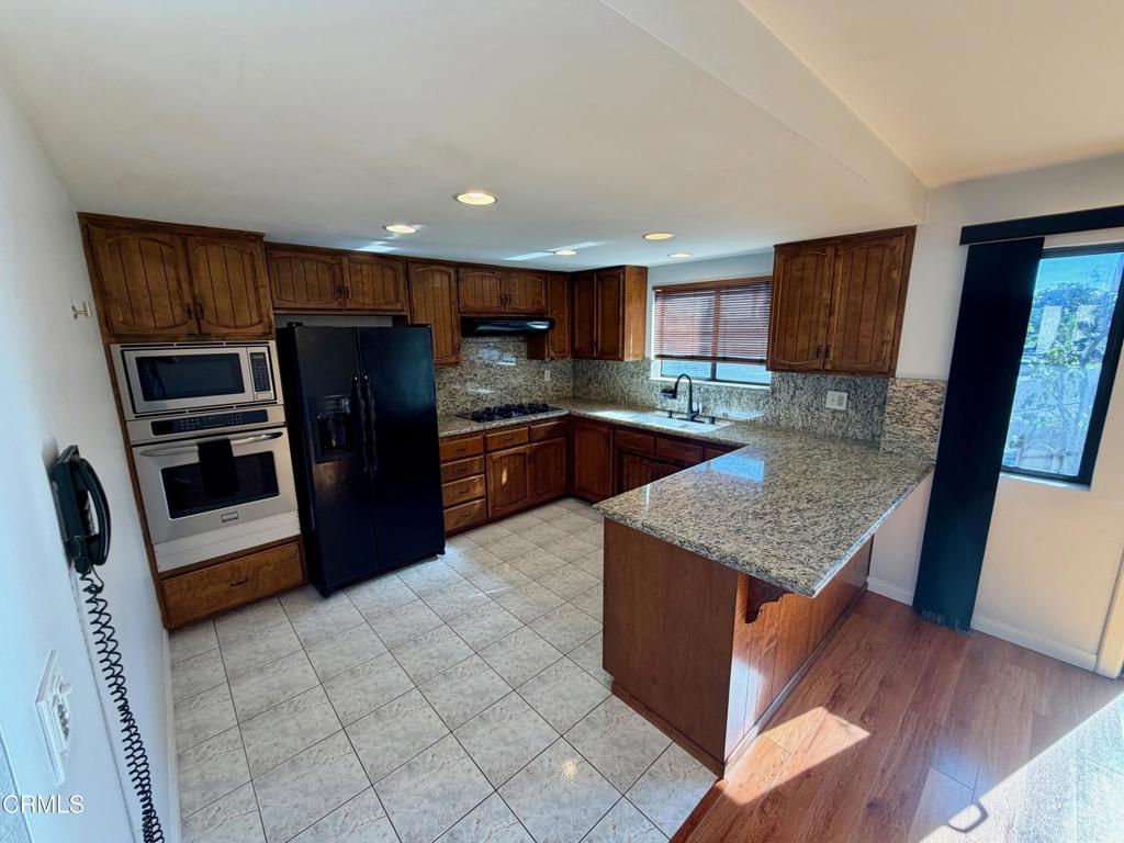 Residential Lease for rent at 609 N Monterey Street 5, Alhambra CA featuring 2 beds and 3 baths