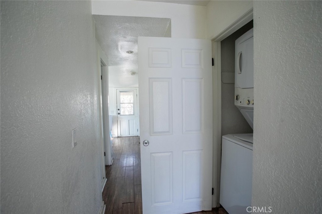 Residential Lease for rent at 345 N Occidental Boulevard, Los Angeles, Los Angeles CA featuring 2 beds and 1 bath