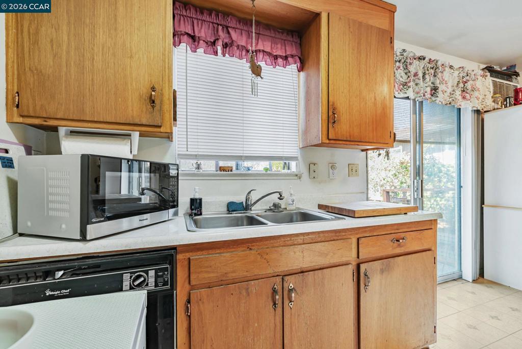 Residential Income for sale at 4794 Blum Rd, Martinez CA