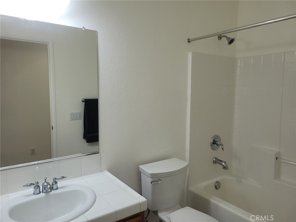 Residential Lease for rent at 16751 Silica Drive, Victorville CA featuring 3 beds and 2 baths