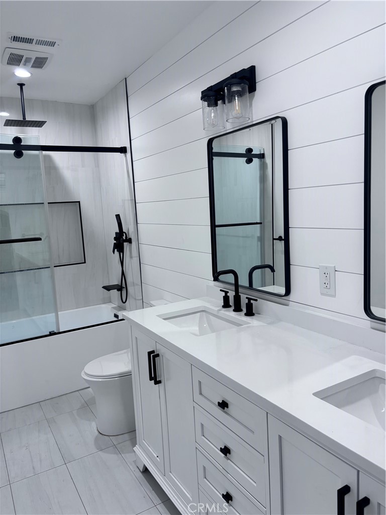 Residential for sale at 8328 Mcconnell, Los Angeles CA featuring 3 beds and 2 baths