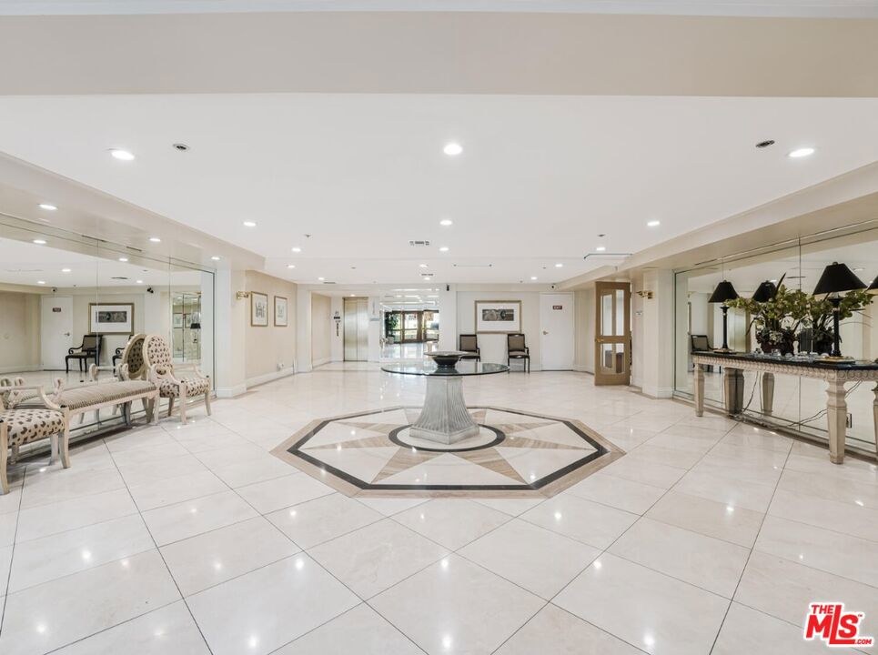 Residential Lease for rent at 441 N Oakhurst Drive 203, Beverly Hills CA featuring 2 beds and 2 baths