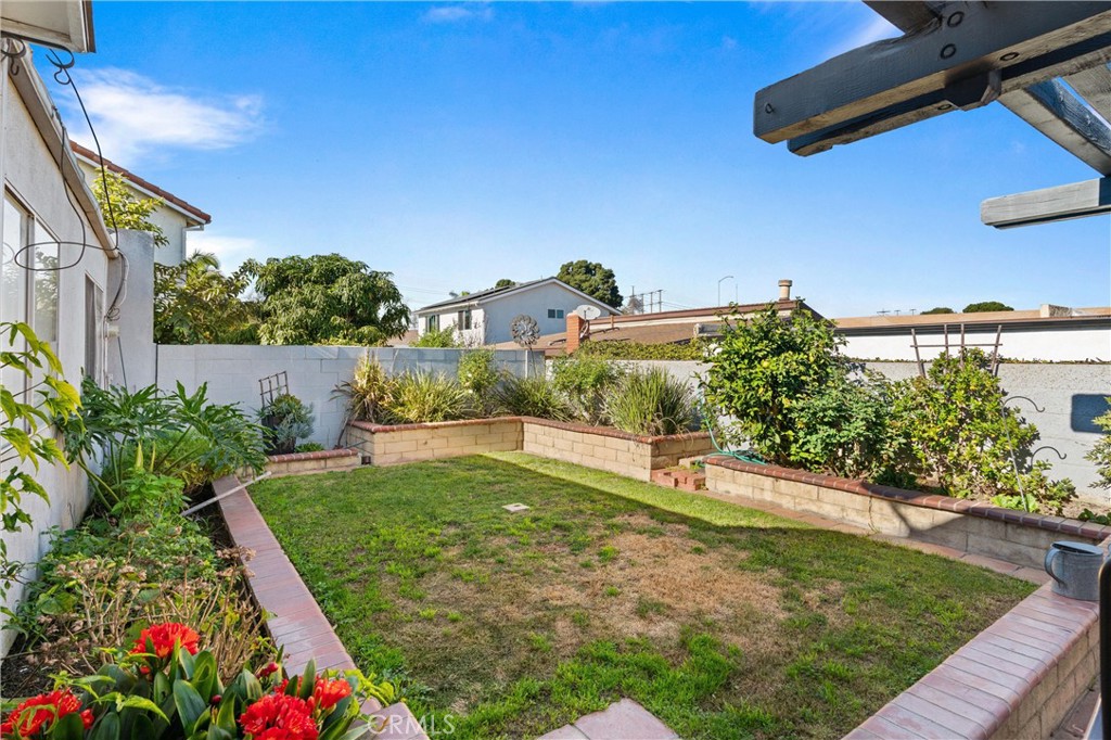 Residential for sale at 1788 Hawaii, Costa Mesa CA featuring 3 beds and 2 baths