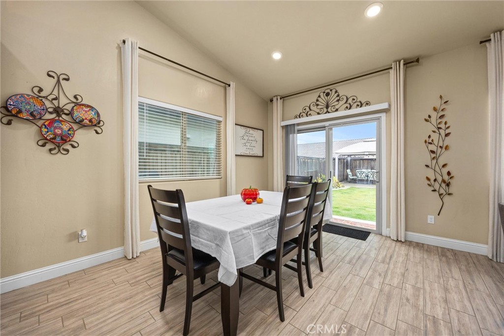 Residential for sale at 9405 Laurel Ridge, Shafter CA featuring 4 beds and 2 baths